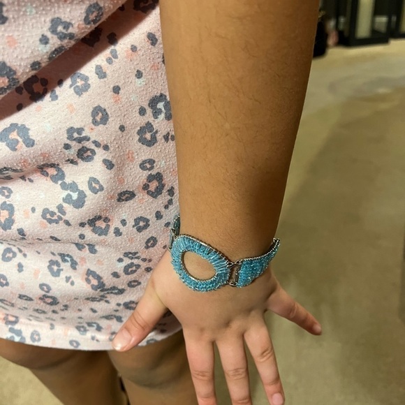 Sparkling blue custom made braclet - Picture 4 of 6